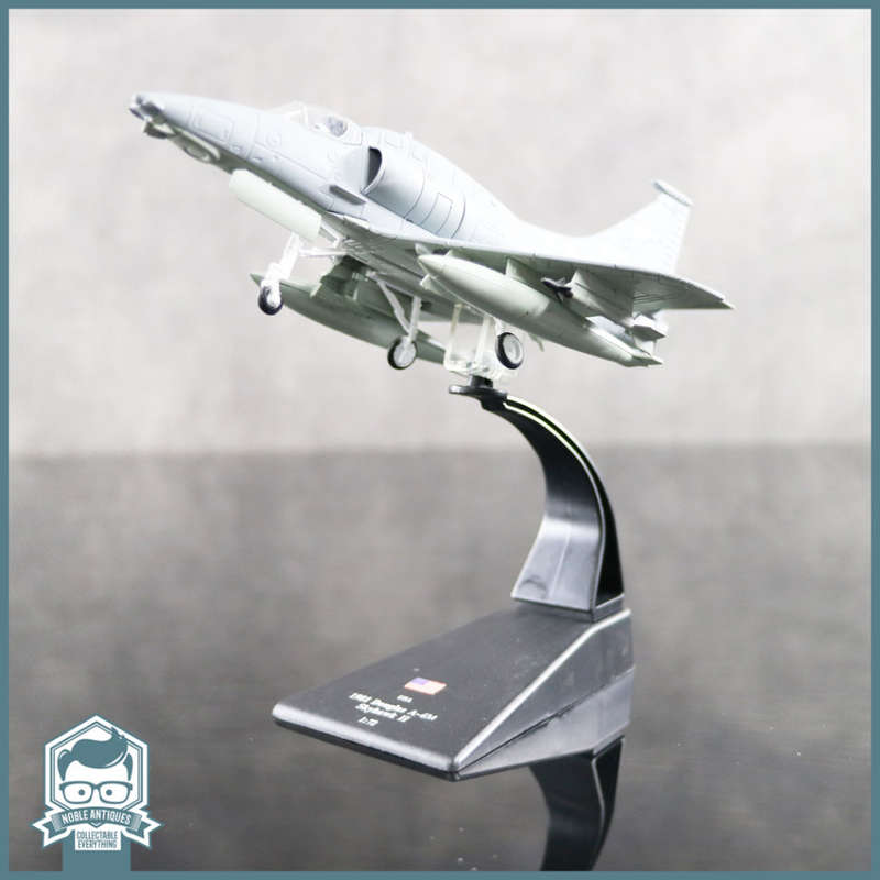 Die Cast Metal 1981 USA Douglas A-4M Skyhawk II Plane Scale 1:72 (Original Blister Packaged)