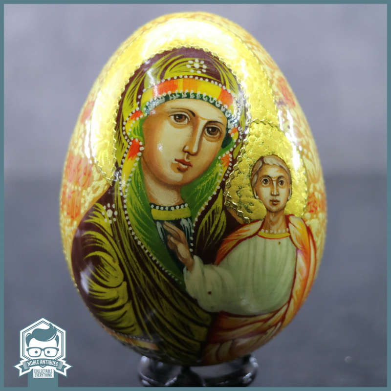 RARE!!! Hand Crafted Wood Detailed Religious Icon Egg!!! (No Stand)