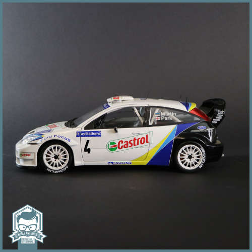 Ford Focus URO Solido Die Cast Metal Scale 1:18 Racing Car!!!