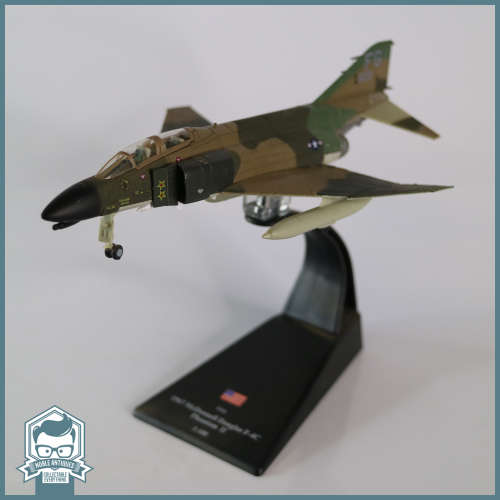 1967 McDonnell Douglas F-4C Phantom II Scale 1:100 Die Cast Metal Fighter Plane!!!