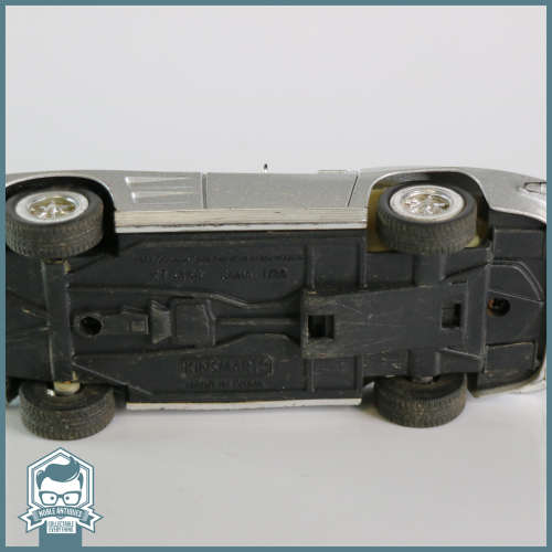 Die Cast Metal 1966 Corvette Sting Ray Scale 1:36!!!