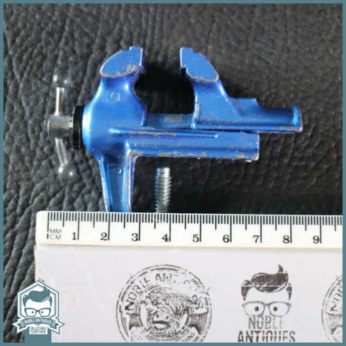 Small Cast Metal Table Mount Mini Vice!!!