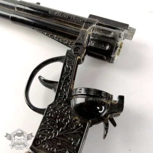 Working Vintage Western Hero Die Cast Metal Rifle Cap Gun!!!