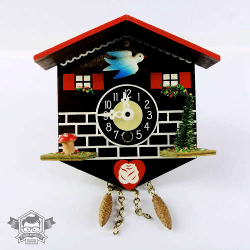 Small German Cuckoo Style Clock!!! Parts Or Restoration Only!!! (Clock2)