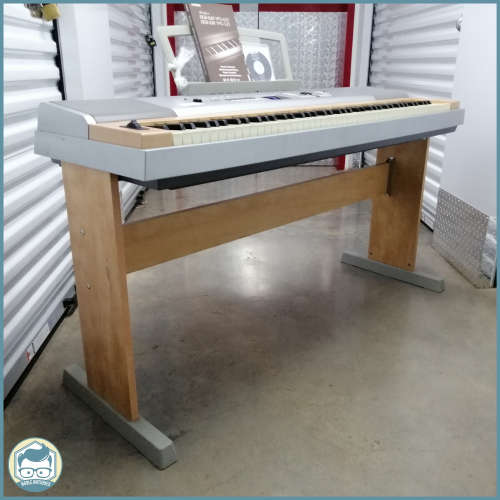 Super Cool!!! Working Yamaha DGX620 88-Key Portable Grand Keyboard!!! Collection Only!!!