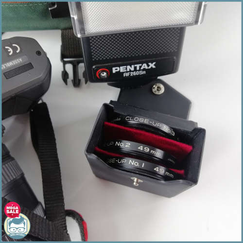 Vintage 35mm Film Pentax P30T Camera Kit!!!