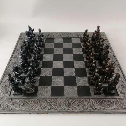 Large Highly Detailed Boxed Medieval Knights Bronze and Pewter Finished Chess Set!!! 430mm Wide!!!