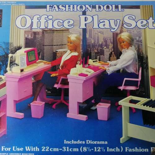 Super RARE!!! Vintage Boxed 1985 Arco Fashion Doll Office Play Set!!!