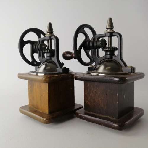 Vintage Pepper Grinder Combo!!! Only One Functional!!!