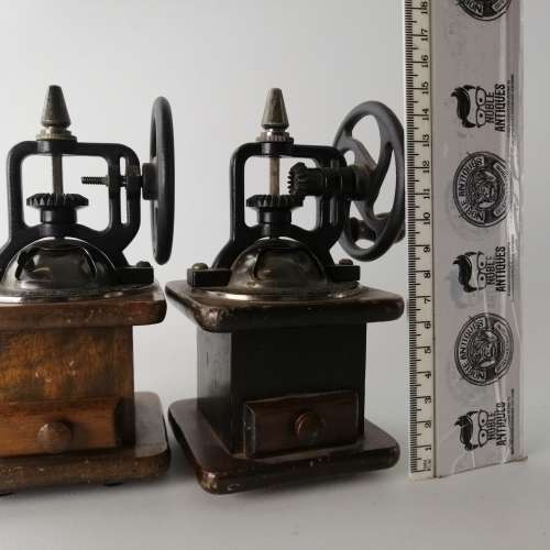 Vintage Pepper Grinder Combo!!! Only One Functional!!!