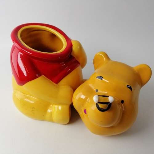 Large Glazed Ceramic Disney Winnie The Pooh Biscuit Container!!!