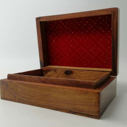 Highly Detailed Hand Crafted Rosewood and Brass Trim Trinket Box!!!!