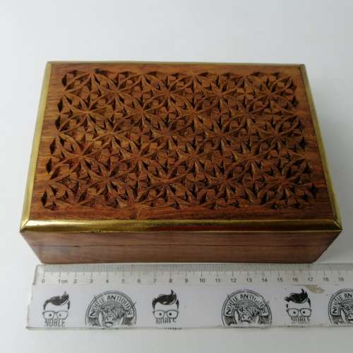 Highly Detailed Hand Crafted Rosewood and Brass Trim Trinket Box!!!!
