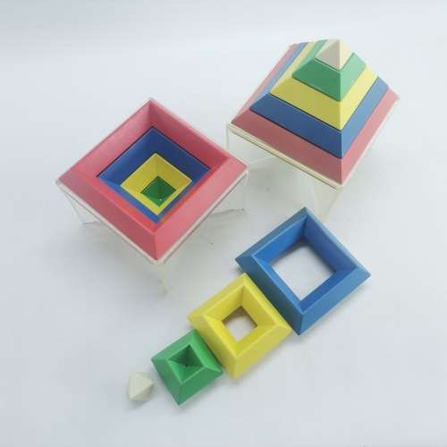 Vintage Hard Plastic Pyramid and Stand Brain Puzzles!!