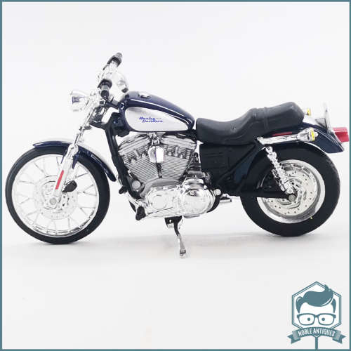 Harley Davidson Die Cast Motorcycle Scale 1:18!!!
