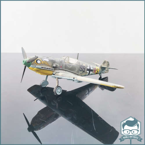 Vintage Hard Plastic Messerschmitt Bf 109 G-6 - 28cm!!!