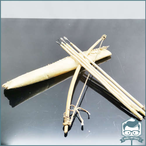 Original Bushman Bow, arrow, and sheep skin quiver!!!