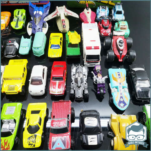 Colossal!!! Die Cast Metal 1:64 Car and Case Collection - Bid For All!!!