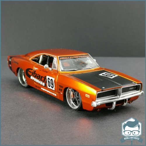 Die Cast Metal 1969 Pro Rodz Dodge Charger R/T Hard Top Scale 1:24!!!