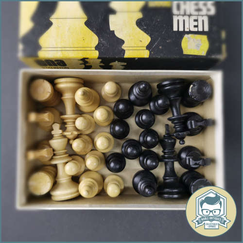 Vintage 1984 Boxed Complete CNA Chess Pieces!!!