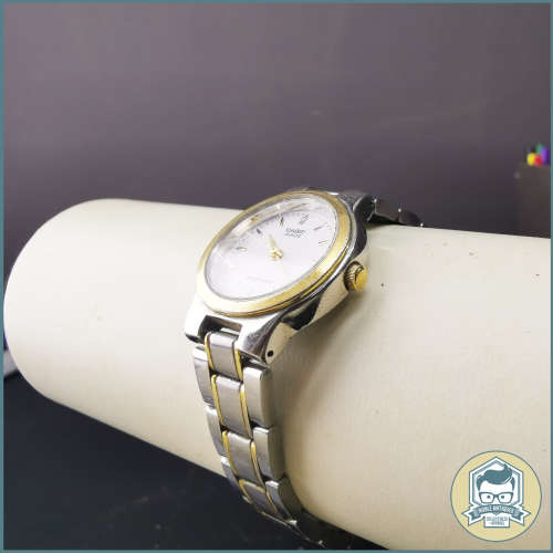 Vintage Casio Two Tone Ladies Watch (Working) !!!