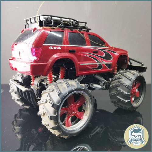 LARGE JEEP Monster 4x4 RC Truck - 50cm (No Remote, Selling as Display) !!!