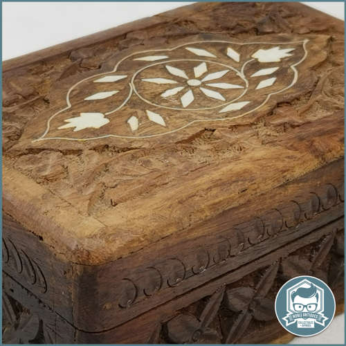 Vintage Sheesham Wood and Bone Inlay Trinket Box!!!