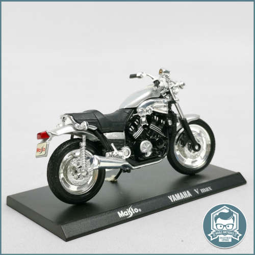 Detailed Die Cast Maisto YAMAHA V max Scale 1:18!!!