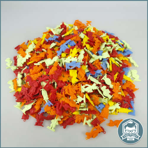 1000`s Of Kellogg`s Plastic Charms including Liewe Heksie, Bennie Boekwurm and Sarel Seemonster!!!