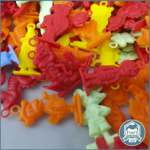 1000`s Of Kellogg`s Plastic Charms including Liewe Heksie, Bennie Boekwurm and Sarel Seemonster!!!