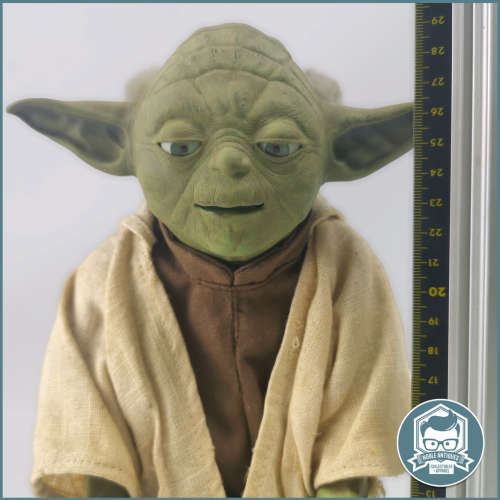 Large Star Wars CALL UPON YODA Electronic 12` Talking Action Figure!!!