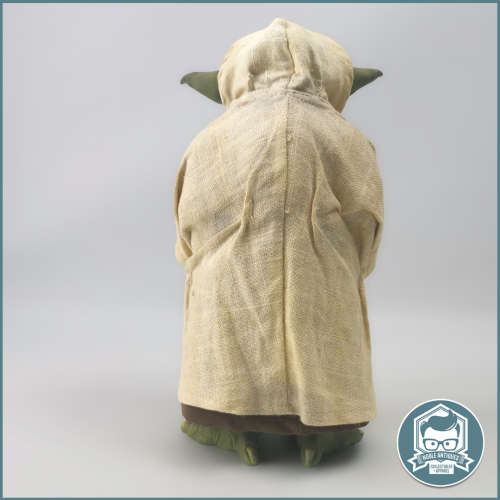 Large Star Wars CALL UPON YODA Electronic 12` Talking Action Figure!!!