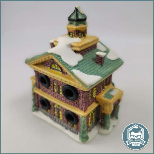 Vintage Porcelain Candle Winter House!!!