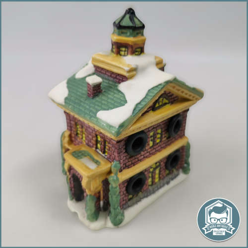 Vintage Porcelain Candle Winter House!!!