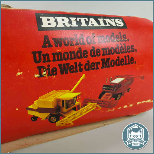 Boxed Vintage BRITAINS 9570 Massey-Ferguson Combine Harvester !!!