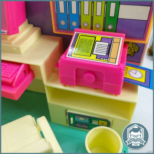 Original Boxed Vintage 1980`s Sindy Vintage Office Play set!!!