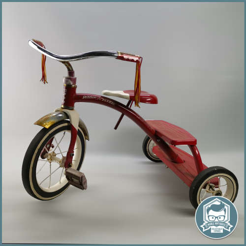 Original Vintage Styled Solid Metal Radio Flyer Classic Tricycle!!!