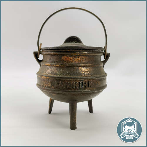 VINTAGE 50`S COPPER PLATED CAST IRON 3 LEG FALKIRK MINI POTJIE!!