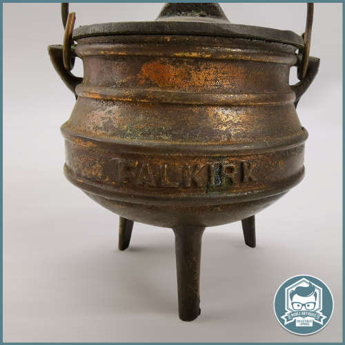 VINTAGE 50`S COPPER PLATED CAST IRON 3 LEG FALKIRK MINI POTJIE!!