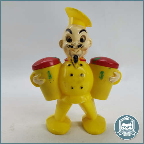 Vintage Jolly Chef Salt and Pepper Shaker Set Yellow Red!!