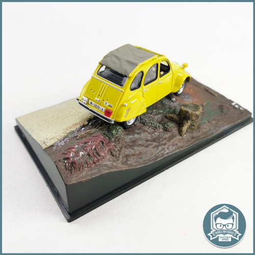 James Bond CITROËN 2CV Detailed Die Cast Model Scale 1:43 !!!