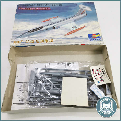 Sealed Aircraft Fighter Military Model Assemble Kit 1/144 US F-104G Star Fighter!!!