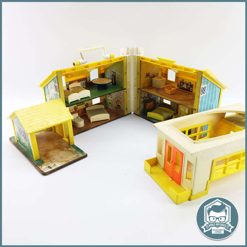 1969 Vintage Fisher Price Family House and Boat Housel!!!