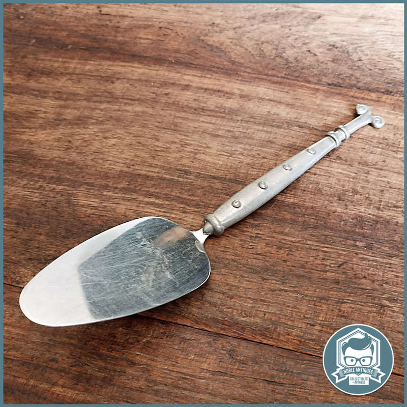 Original Vintage Carrol Boyes Pewter Cake Lifter!!