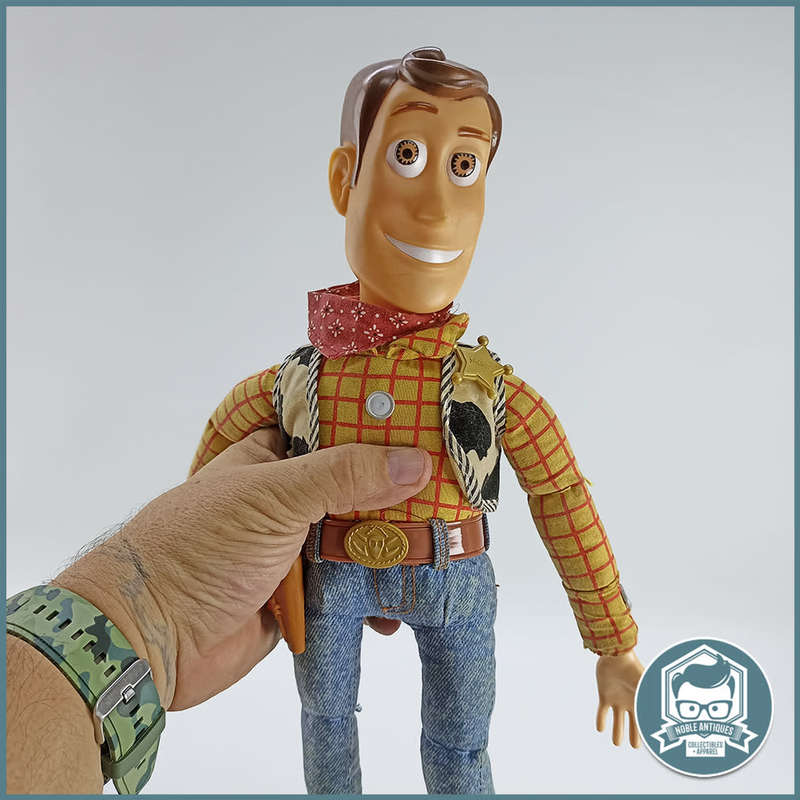 Vintage 1995 Toy Story Disney Pixar Original Pull-String Talking Woody - 40cm!!!