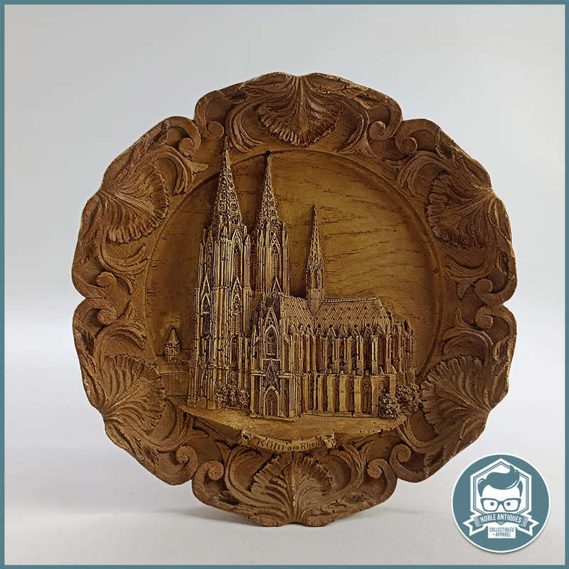 Highly Detailed Vintage German Wall Plaque `KOLN AM RHEIN` - Cast Material, Wood Finish!!!
