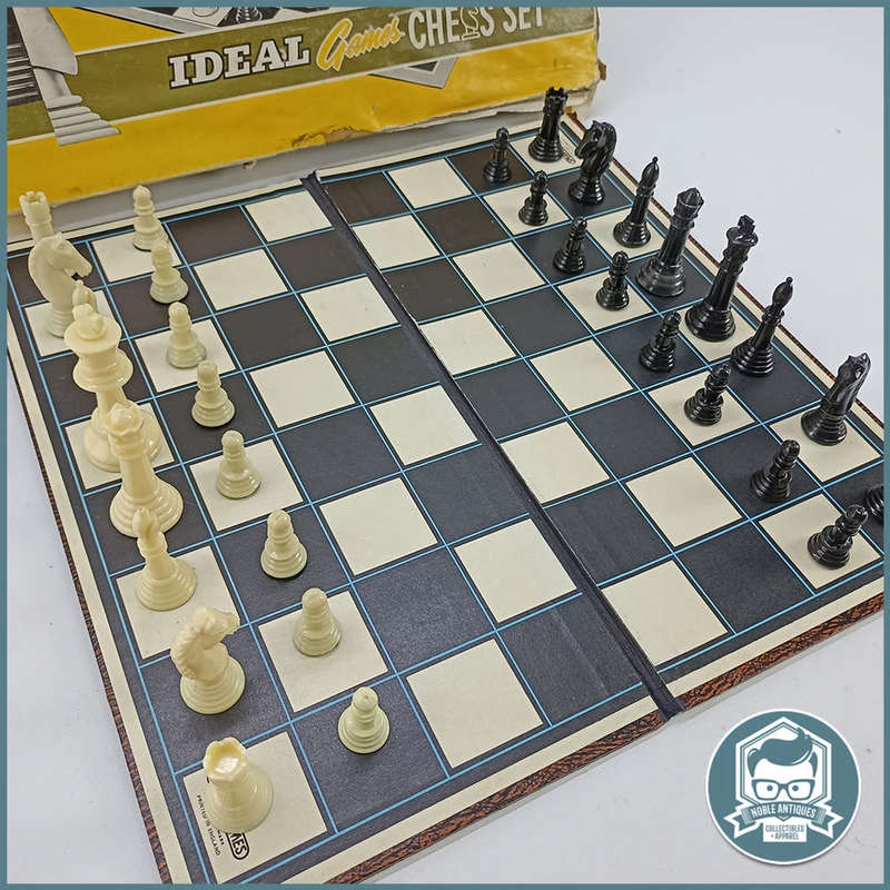Original Boxed Complete Vintage IDEAL CHESS SET!!!