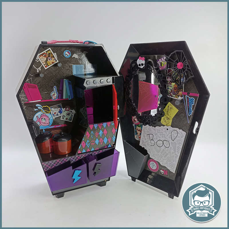 Large Original Monster High Fang-Tastic Locker Chest!!!