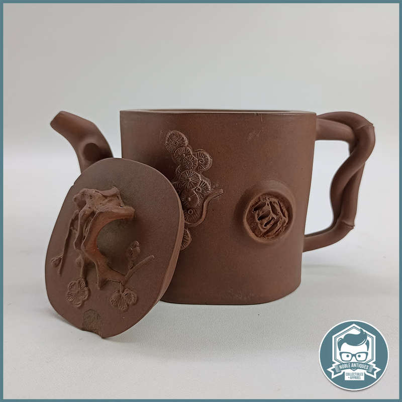 RARE!!! CHINESE YIXING Signed CLAY TEAPOT!!!