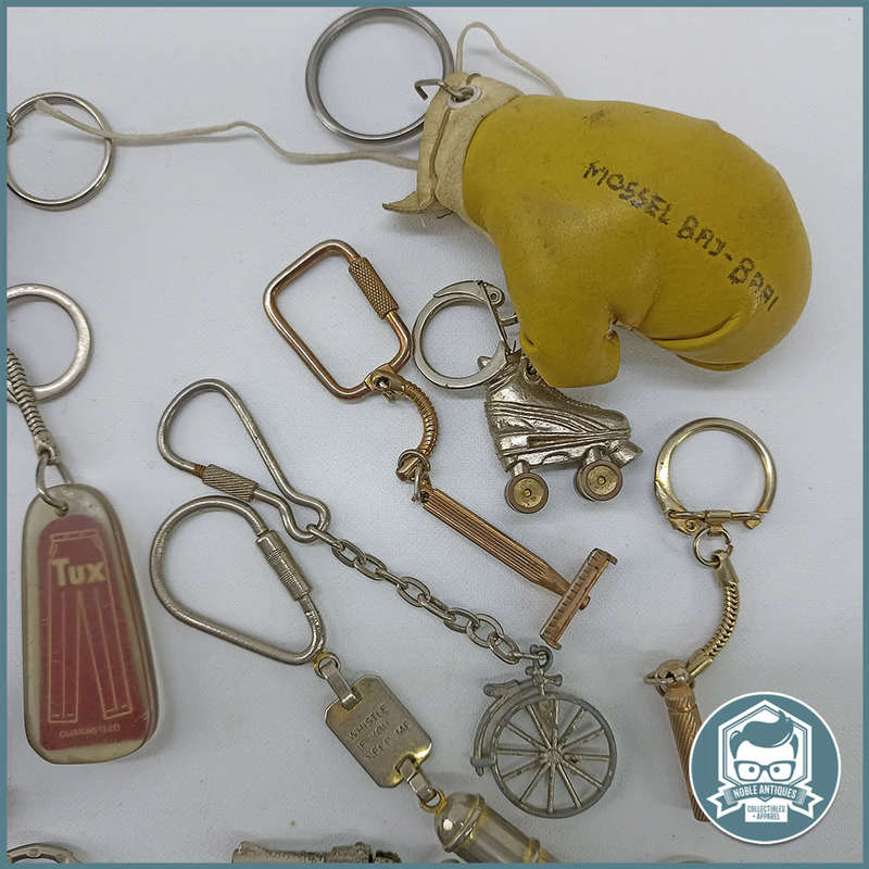 LARGE Vintage Key Ring Collection!!!